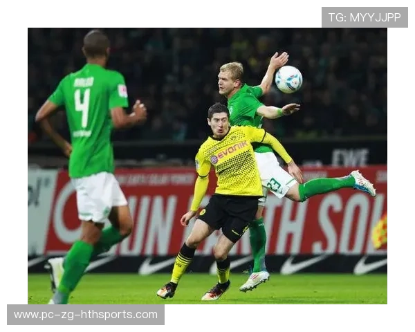 多特蒙德—佩里西奇任意球稳稳命中