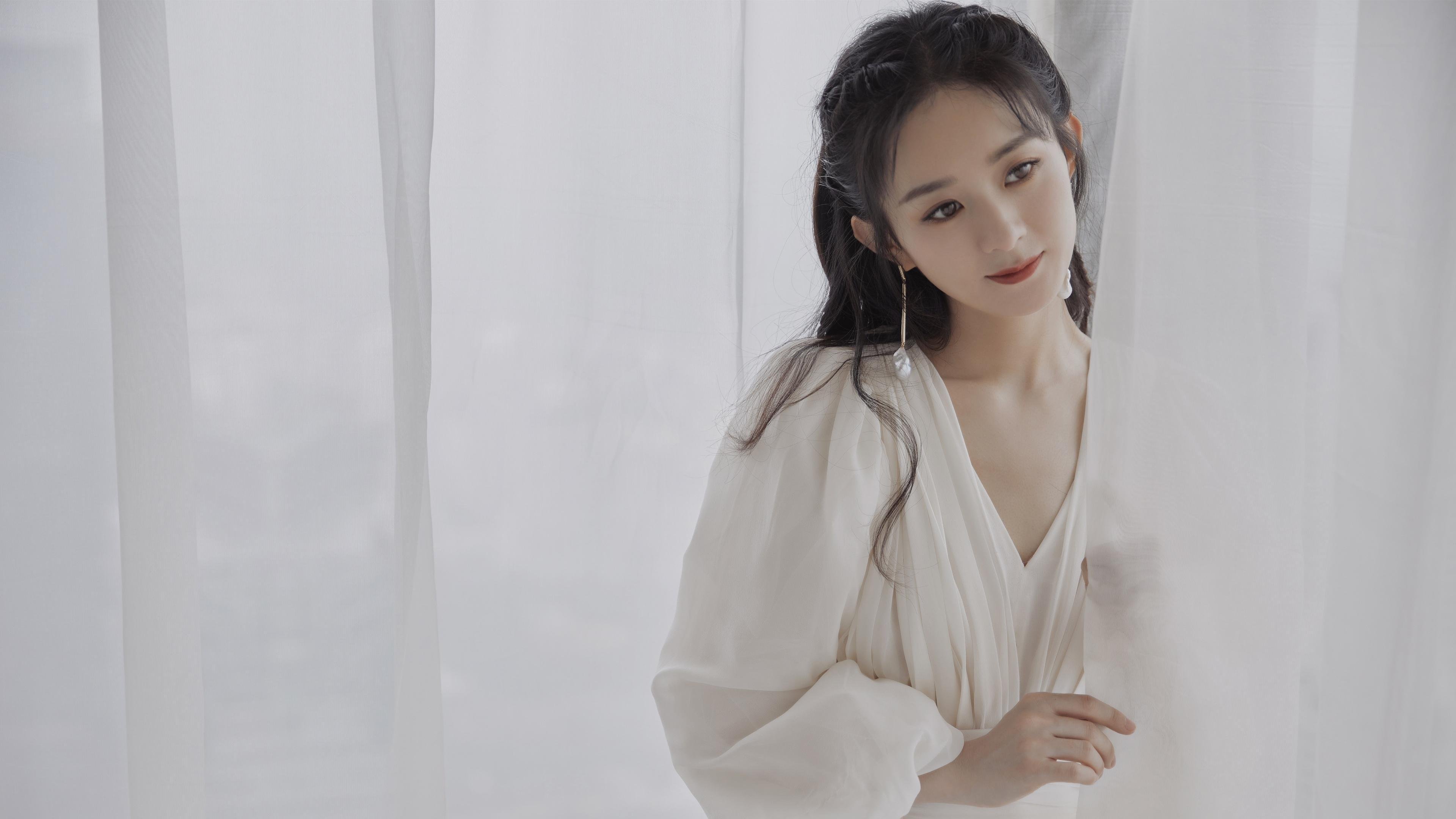 华体会网址-约翰·恩多耶-布鲁阿尔稳步提升成绩赢得掌声，肖恩布鲁恩和约